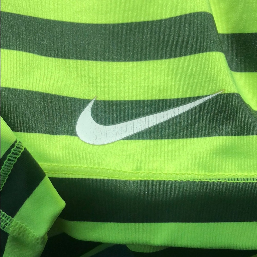 Nike pros - Picture 2 of 3